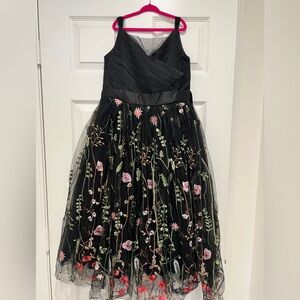 Enchanted Garden Black Floral Embroidered Tulle Princess Gown Girls size 12